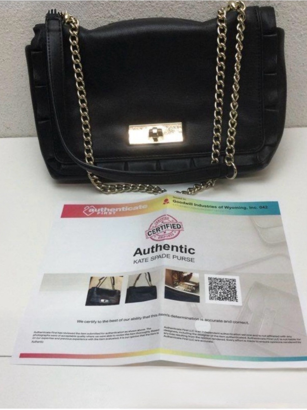Daniella Danbury Street Black Leather Shoulder/Crossbody Bag✨